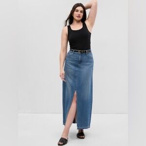 GAP Denim Maxi Skirt Front Slit Size 34 = Size 18 100% Cotton